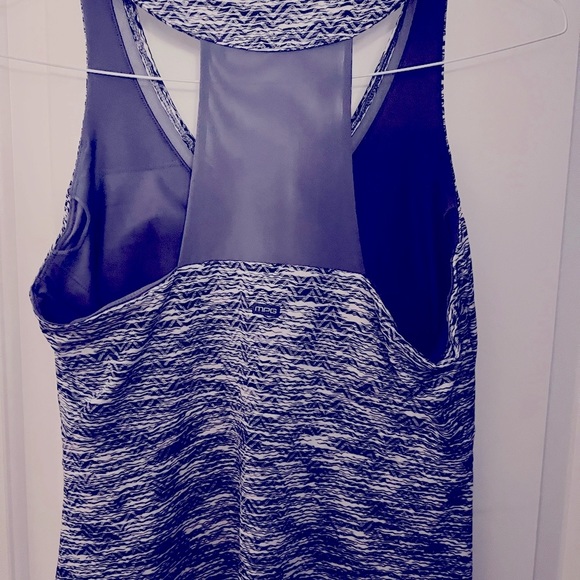 MPG Ladies travel dress - Picture 3 of 5